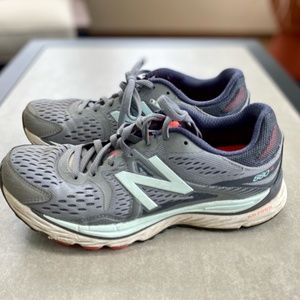 New Balance 880 Running Shoes, Women's Size 8.5